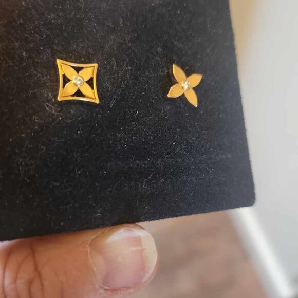 Louis Vuitton Idylle Blossom reversible studs - Picture 2 of 4